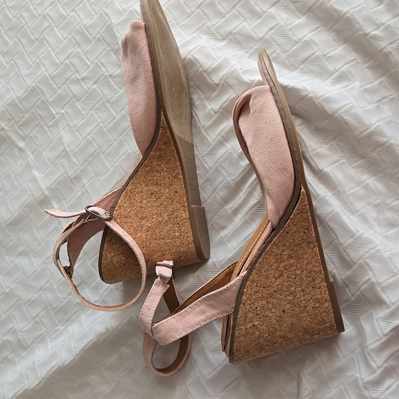 LFL By Lust For Life Elegant Pink Wedge Ankle Strap Sandals Summer Shoes - Picture 4 of 12